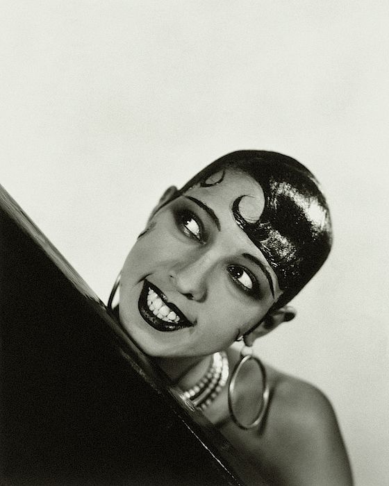 Quand la danse devient une arme : l’incroyable mission de Joséphine Baker